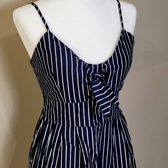 Purple Snow Mini Dress Smocked Blue White Striped Front Tie Sundress Sz M - Picture 2 of 12